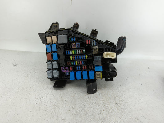 2015 Subaru Legacy Fusebox Fuse Box Panel Relay Module P/N:MB503701B PR103830B, MB901300B Fits OEM Used Auto Parts