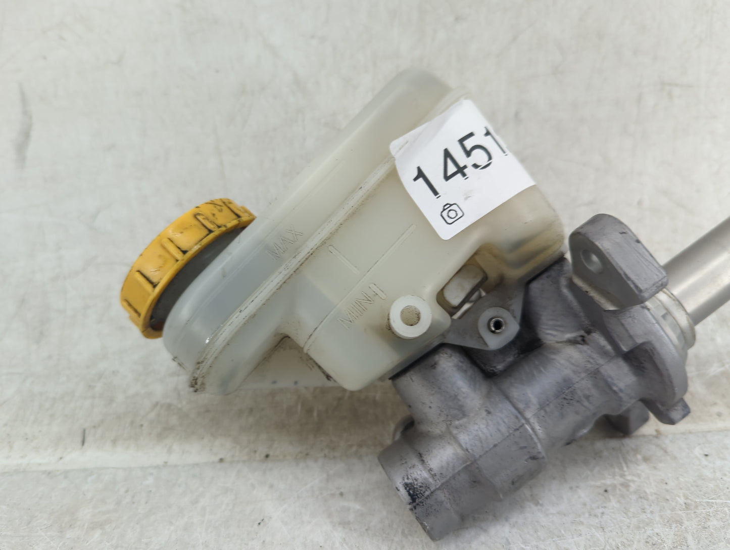 Subaru Xv Brake Master Cylinder 1451312 - Oemusedautoparts1.com
