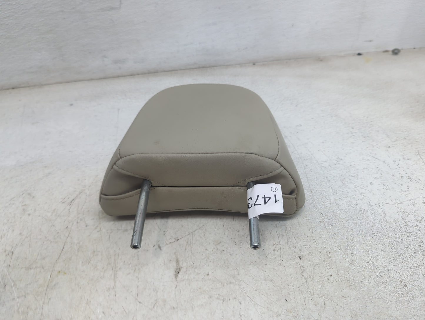 2015 Subaru Xv Headrest Head Rest Rear Seat Fits OEM Used Auto Parts - Oemusedautoparts1.com