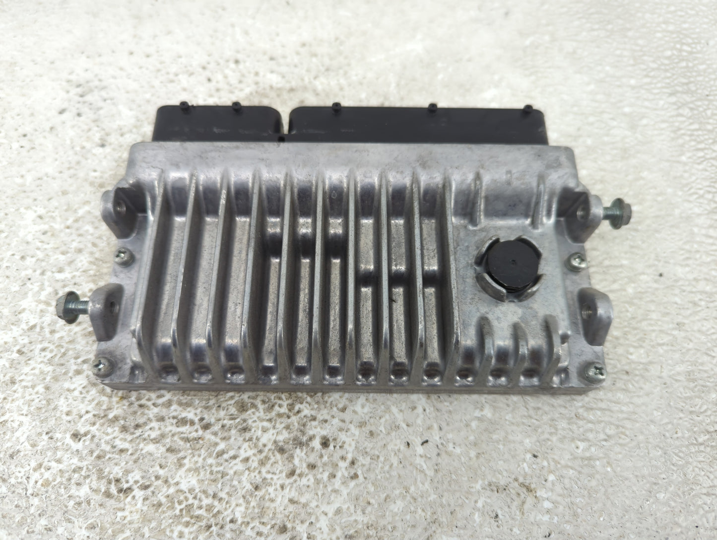 2015 Toyota Camry PCM Engine Control Computer ECU ECM PCU OEM P/N:TN275600-2540 89661-06U10 Fits OEM Used Auto Parts - Oemus