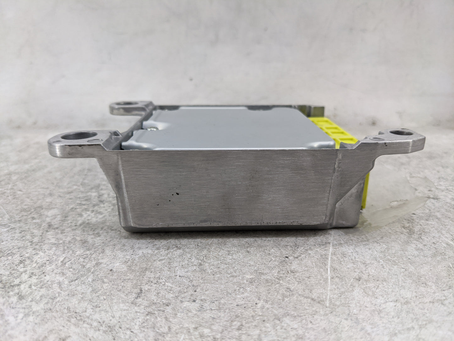 2015-2017 Toyota Camry Safety Restraint Srs Airbag Control Module 1479713 - Oemusedautoparts1.com