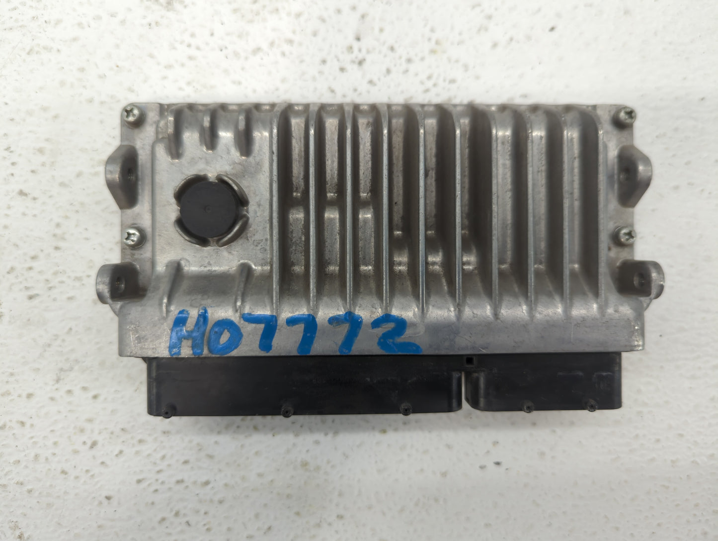 2015 Toyota Camry PCM Engine Control Computer ECU ECM PCU OEM P/N:89661-06T21 89661-06T20 Fits OEM Used Auto Parts - Oemused