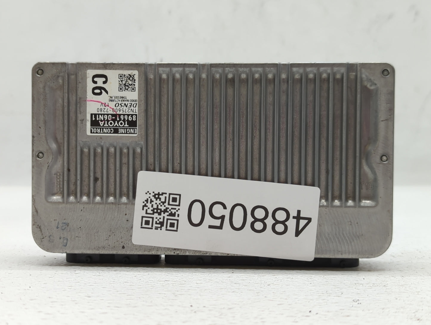 2015 Toyota Camry PCM Engine Control Computer ECU ECM PCU OEM P/N:89661-06N10 89661-06N11 Fits OEM Used Auto Parts - Oemused