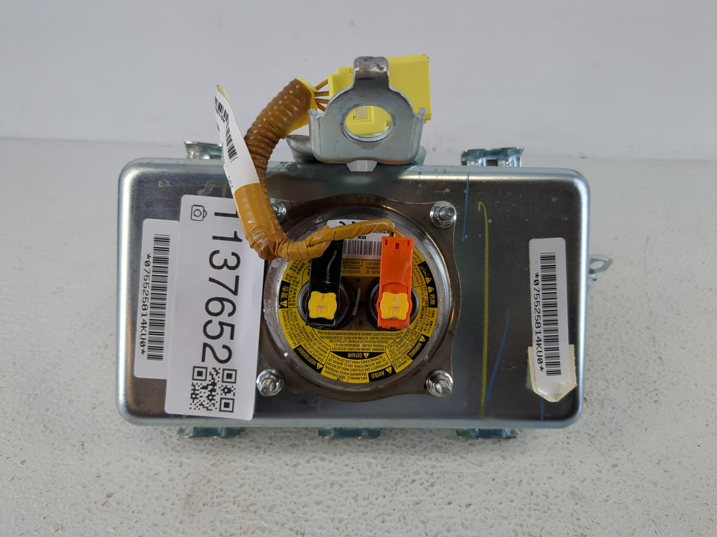 2014-2019 Toyota Corolla Air Bag Passenger Right Dashboard OEM P/N:075525814KU0 Fits Fits 2014 2015 2016 2017 2018 2019 OEM
