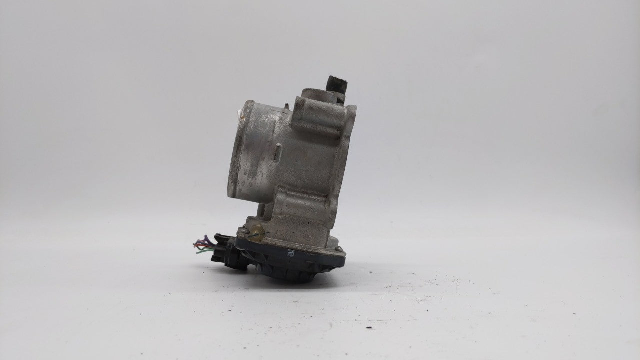 2011-2018 Toyota Corolla Throttle Body P/N:22030-0T080 Fits Fits 2011 2012 2013 2014 2015 2016 2017 2018 OEM Used Auto Parts