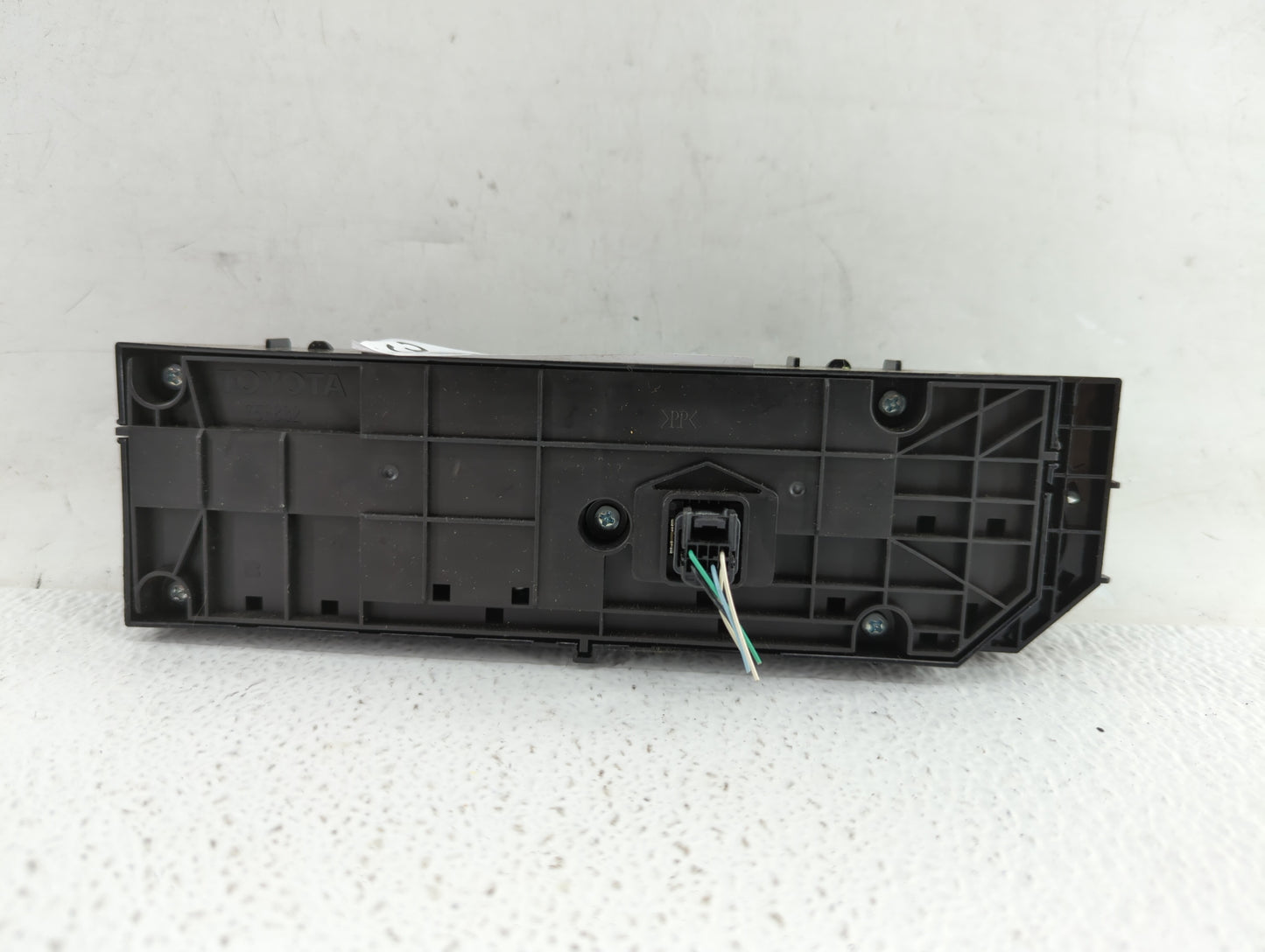 2014-2016 Toyota Corolla Climate Control Module Temperature AC/Heater Replacement P/N:75F832 210111 Fits Fits 2014 2015 2016