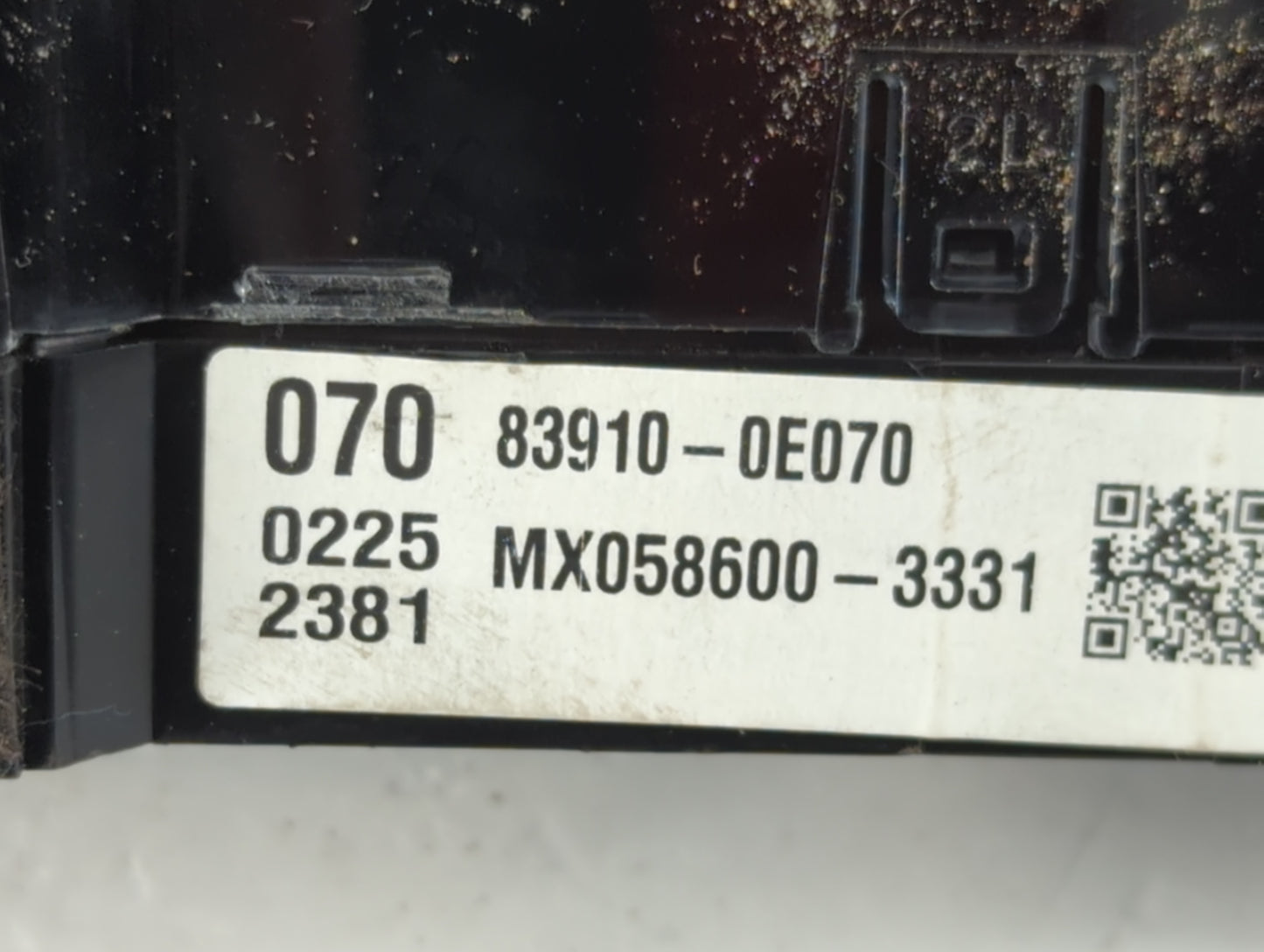 2014-2016 Toyota Highlander Information Display Screen - Oemusedautoparts1.com