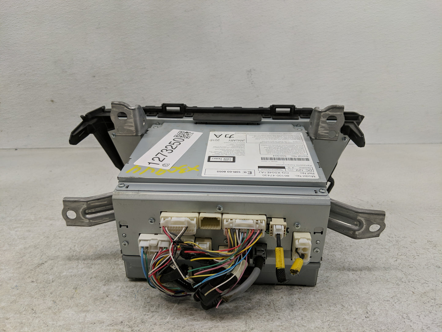 2015-2016 Toyota Prius Radio AM FM Cd Player Receiver Replacement Fits Fits 2015 2016 OEM Used Auto Parts - Oemusedautoparts