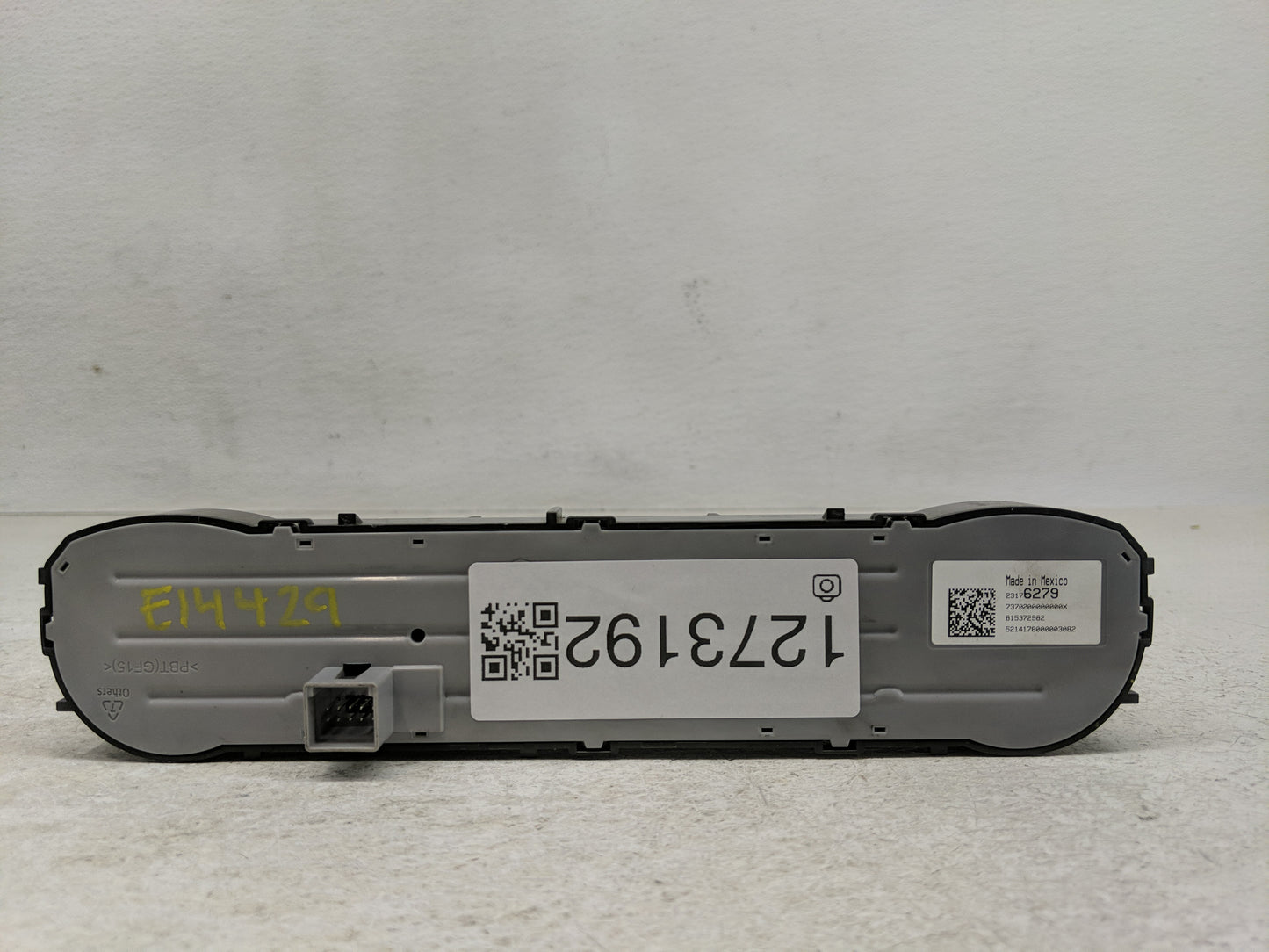 2013-2018 Toyota Rav4 Climate Control Module Temperature AC/Heater Replacement P/N:815372982 23176279 Fits OEM Used Auto Par