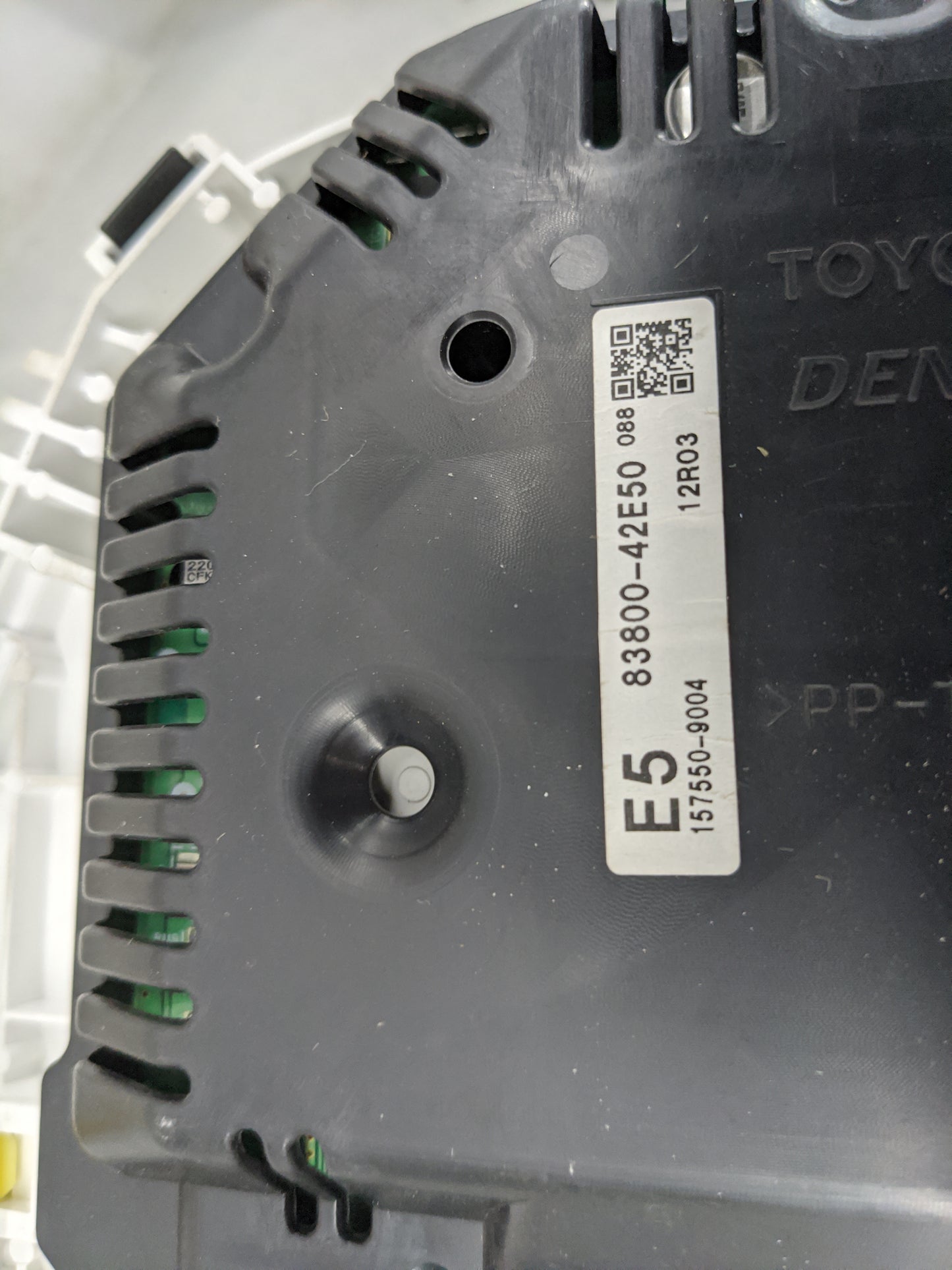 2013-2015 Toyota Rav4 Instrument Cluster Speedometer Gauges P/N:83800-4E50 83800-42E50 Miles:95K Fits Fits 2013 2014 2015 OE
