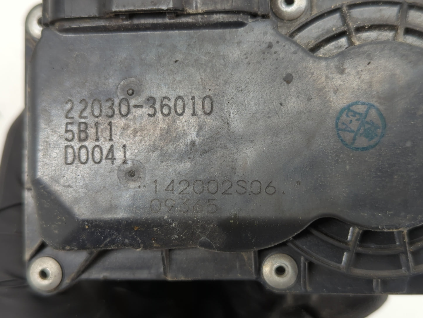 2009-2018 Toyota Rav4 Throttle Body P/N:35100-25200 22030-36010 Fits Fits 2009 2010 2011 2012 2013 2014 2015 2016 2017 2018