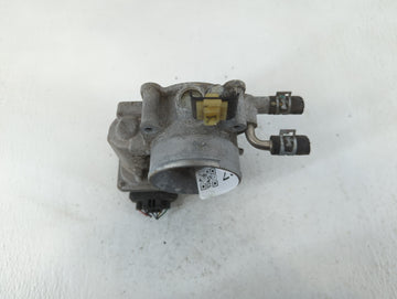 2009-2018 Toyota Rav4 Throttle Body P/N:22030-36010 Fits Fits 2009 2010 2011 2012 2013 2014 2015 2016 2017 2018 2019 OEM Used Auto Parts