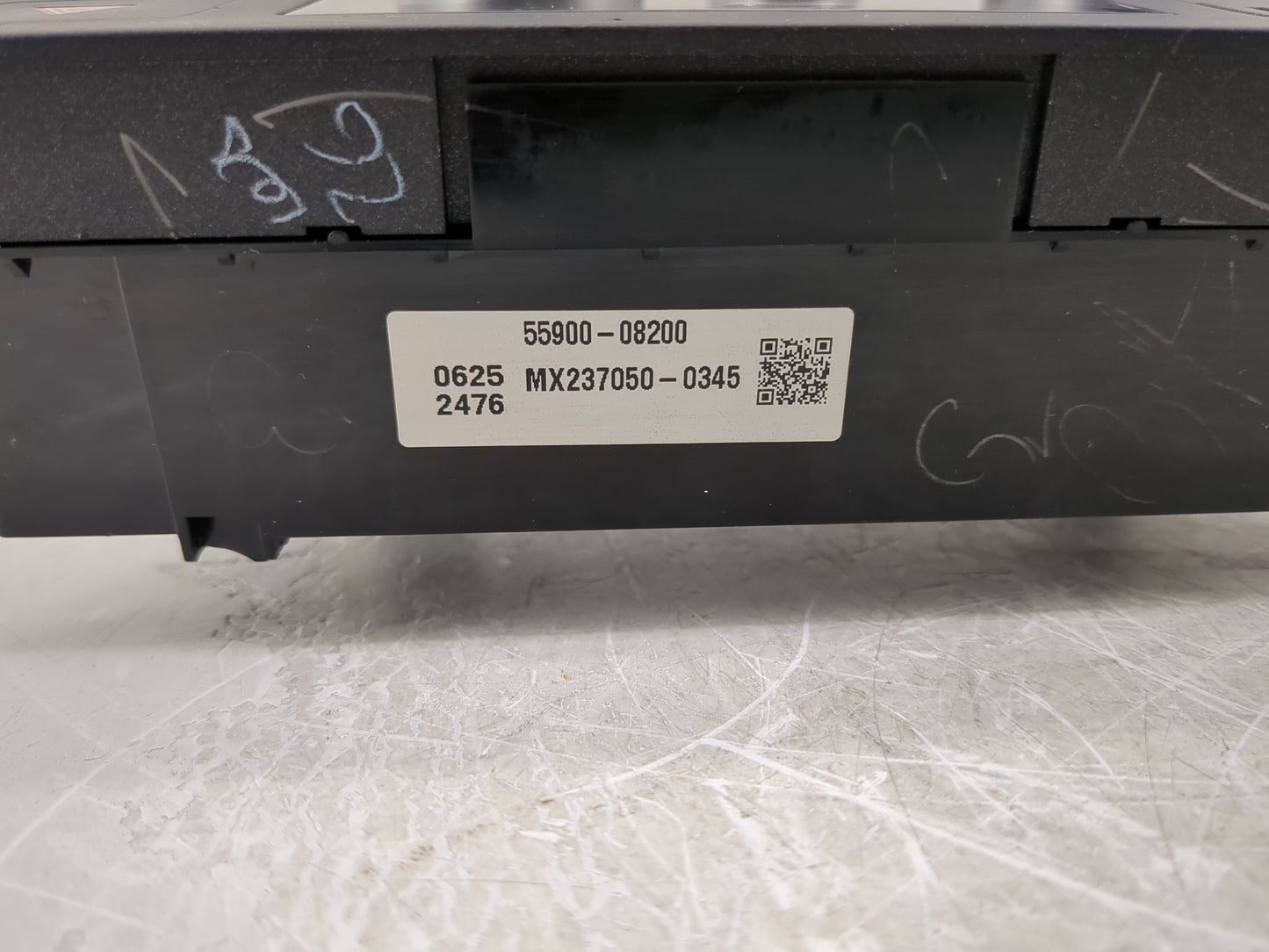 2015-2017 Toyota Sienna Climate Control Module Temperature AC/Heater Replacement P/N:55900-08200 Fits Fits 2015 2016 2017 OE