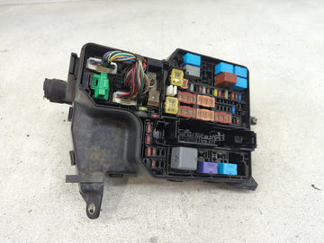 2011-2016 Toyota Sienna Fusebox Fuse Box Panel Relay Module P/N:82672-08120 Fits Fits 2011 2012 2013 2014 2015 2016 OEM Used Auto Parts