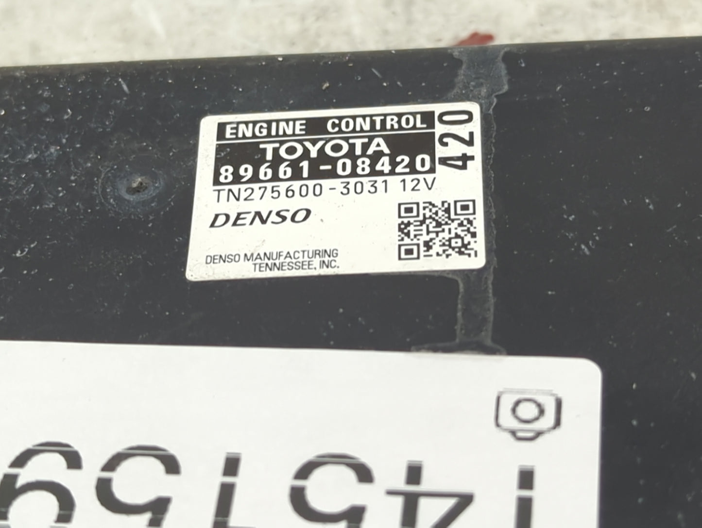 2015-2016 Toyota Sienna PCM Engine Control Computer ECU ECM PCU OEM P/N:89661-08420 Fits Fits 2015 2016 OEM Used Auto Parts