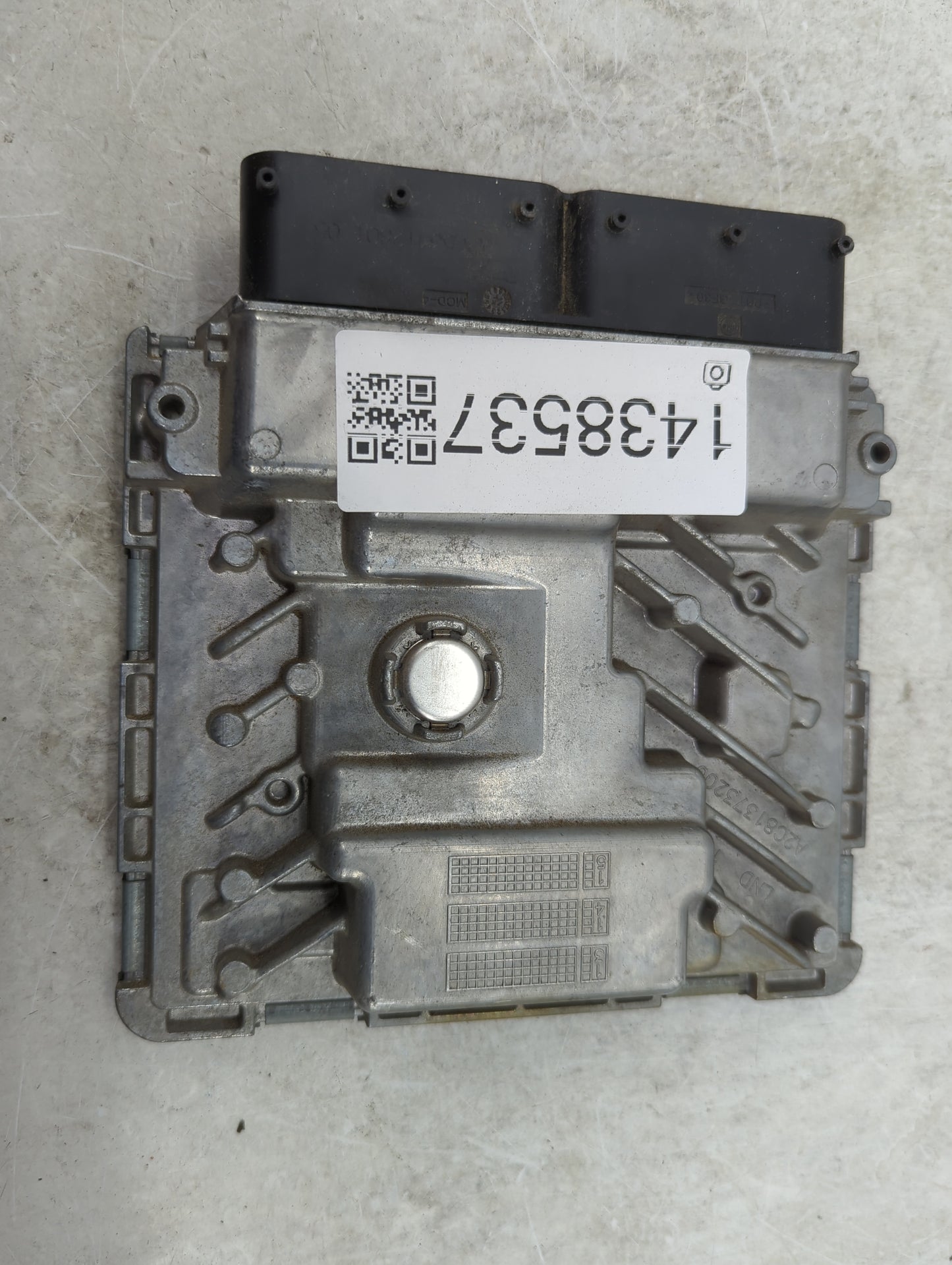 2015 Volkswagen Beetle PCM Engine Control Computer ECU ECM PCU OEM P/N:06K907425C A2C85200400AAAA Fits OEM Used Auto Parts -