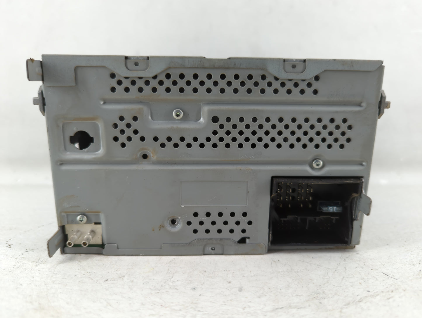 2014-2016 Volkswagen Beetle Am Fm Cd Player Radio Receiver - Oemusedautoparts1.com