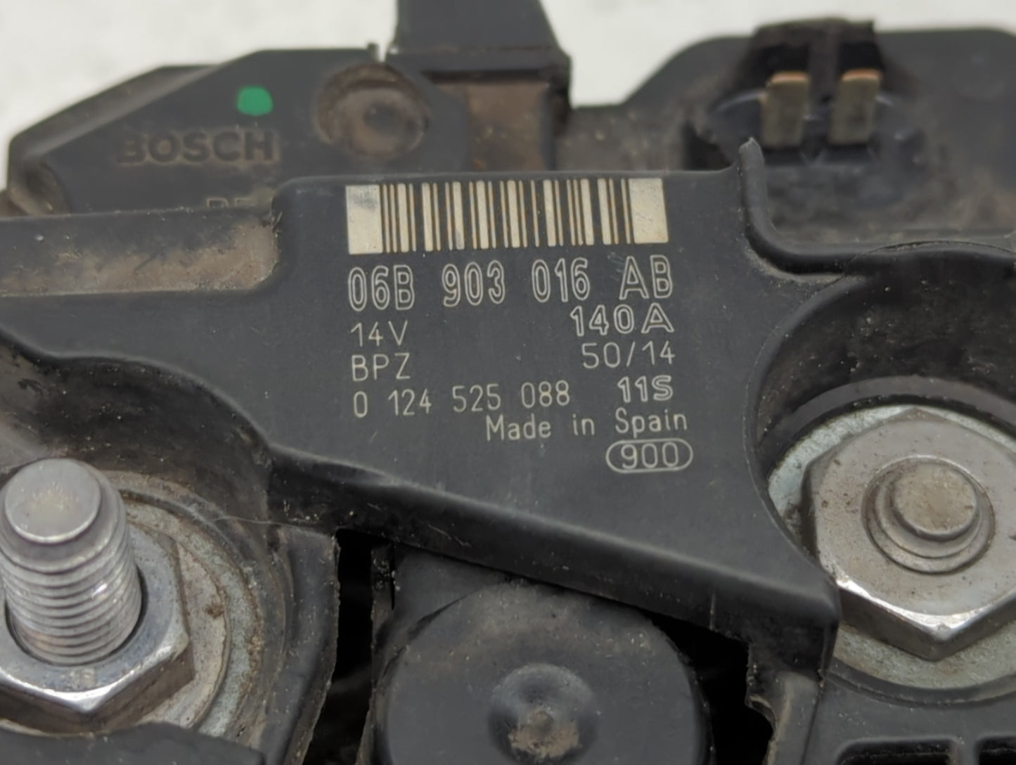 2009-2017 Volkswagen Cc Alternator Replacement Generator Charging Assembly Engine OEM P/N:06B 903 016 AB Fits OEM Used Auto