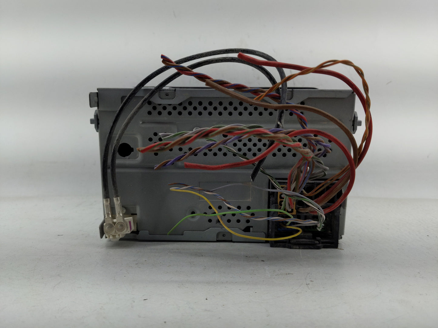 2015 Volkswagen Jetta Radio AM FM Cd Player Receiver Replacement P/N:28403545 1K0 035 164 H Fits OEM Used Auto Parts - Oemus