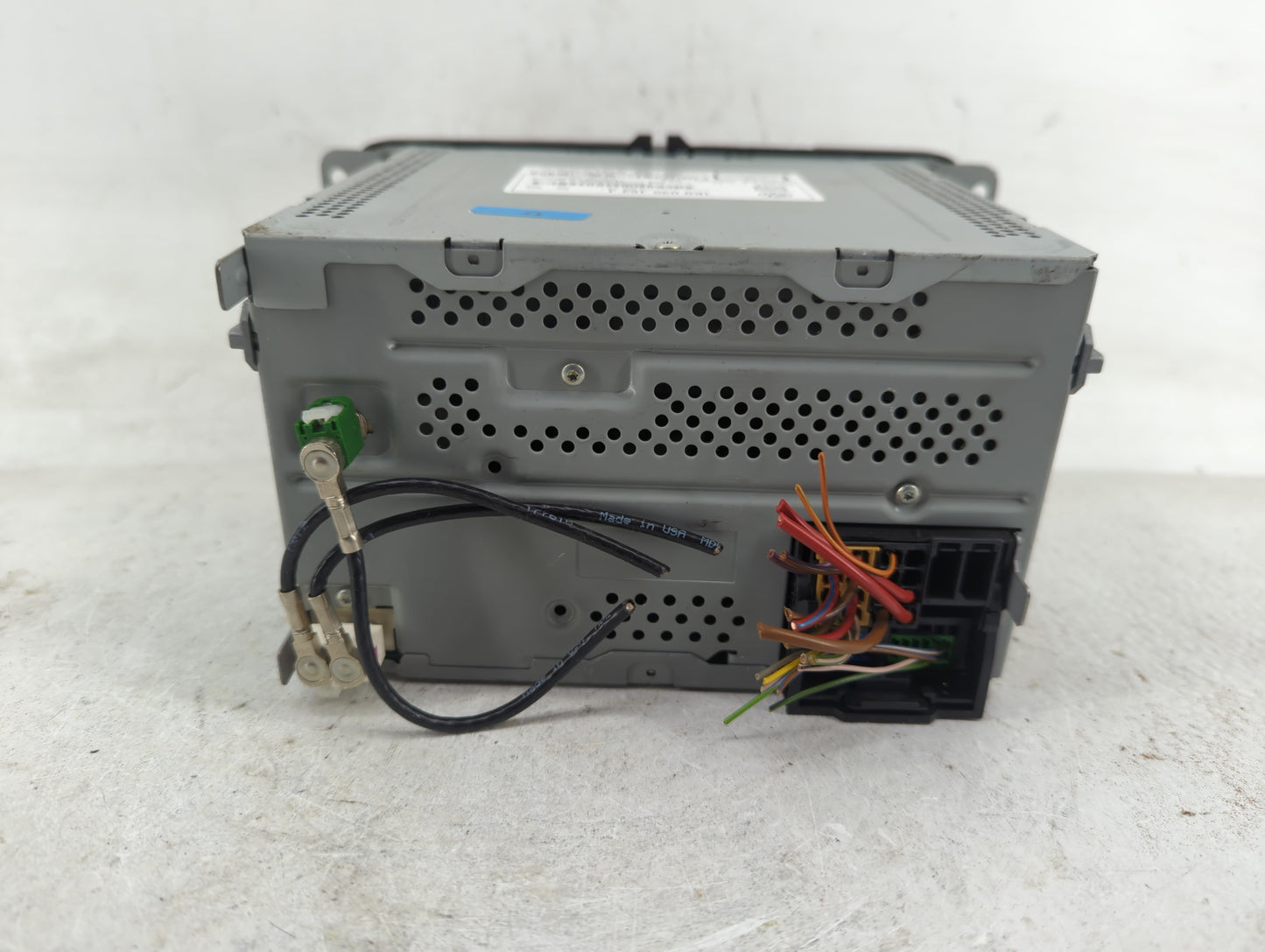 2012-2017 Volkswagen Jetta Radio AM FM Cd Player Receiver Replacement P/N:28463405 1K0 035 164 J Fits OEM Used Auto Parts -