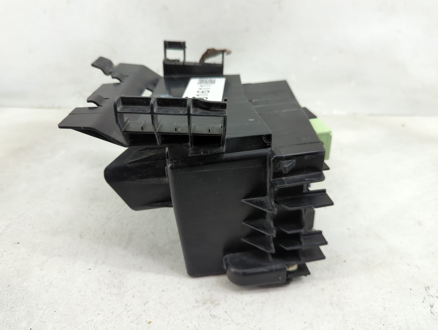 2015-2018 Volkswagen Jetta Fusebox Fuse Box Panel Relay Module Fits Fits 2015 2016 2017 2018 OEM Used Auto Parts - Oemusedau