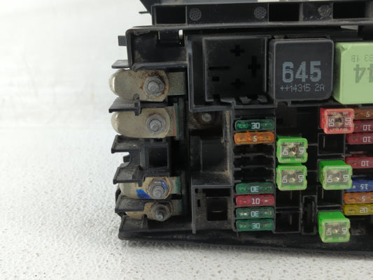2015-2018 Volkswagen Jetta Fusebox Fuse Box Panel Relay Module P/N:5C0.937.819L 5C0937819L Fits Fits 2015 2016 2017 2018 OEM Used Auto Parts
