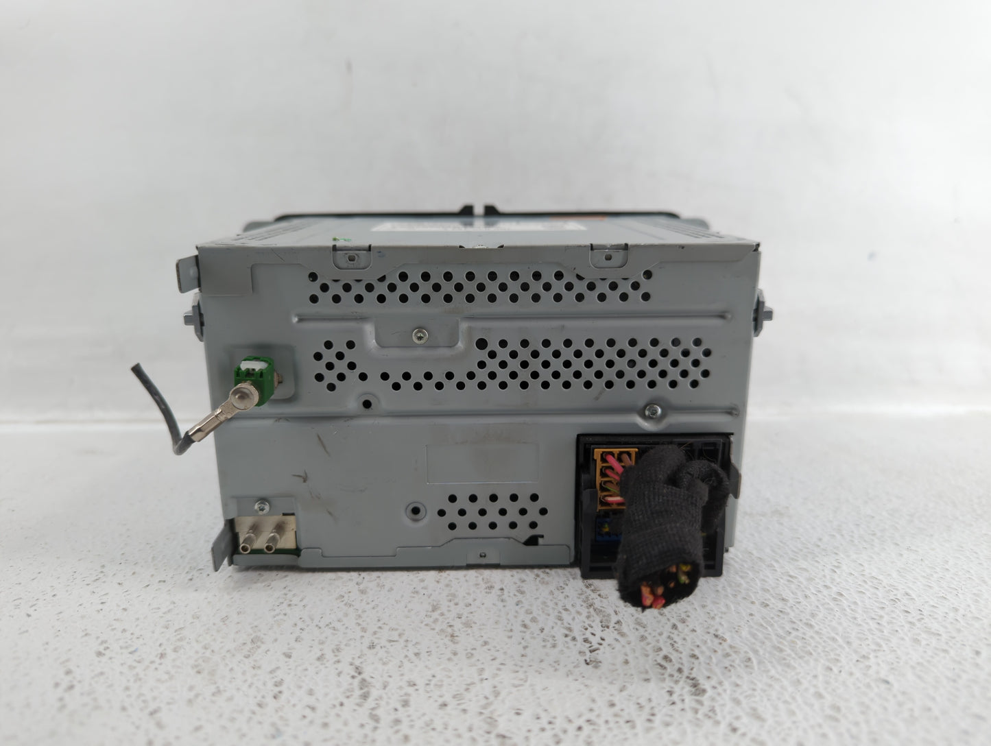2011-2014 Volkswagen Jetta Radio AM FM Cd Player Receiver Replacement P/N:1K0 035 164 F 1K0 035 164 Fits OEM Used Auto Parts