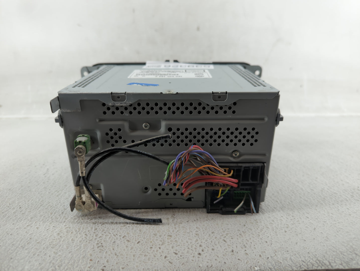 2015-2017 Volkswagen Jetta Am Fm Cd Player Radio Receiver - Oemusedautoparts1.com