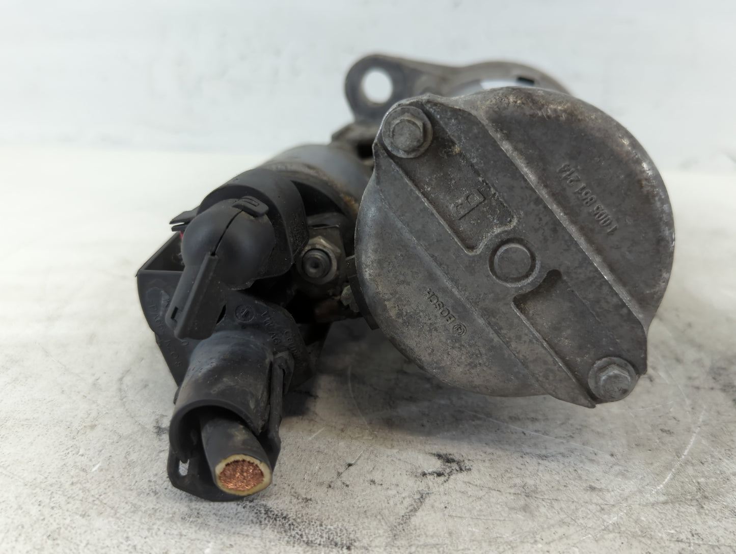 2014 Volkswagen Jetta Car Starter Motor Solenoid OEM P/N:20140723 0 001 177 008 Fits Fits 2015 2016 2017 2018 2019 2020 2021