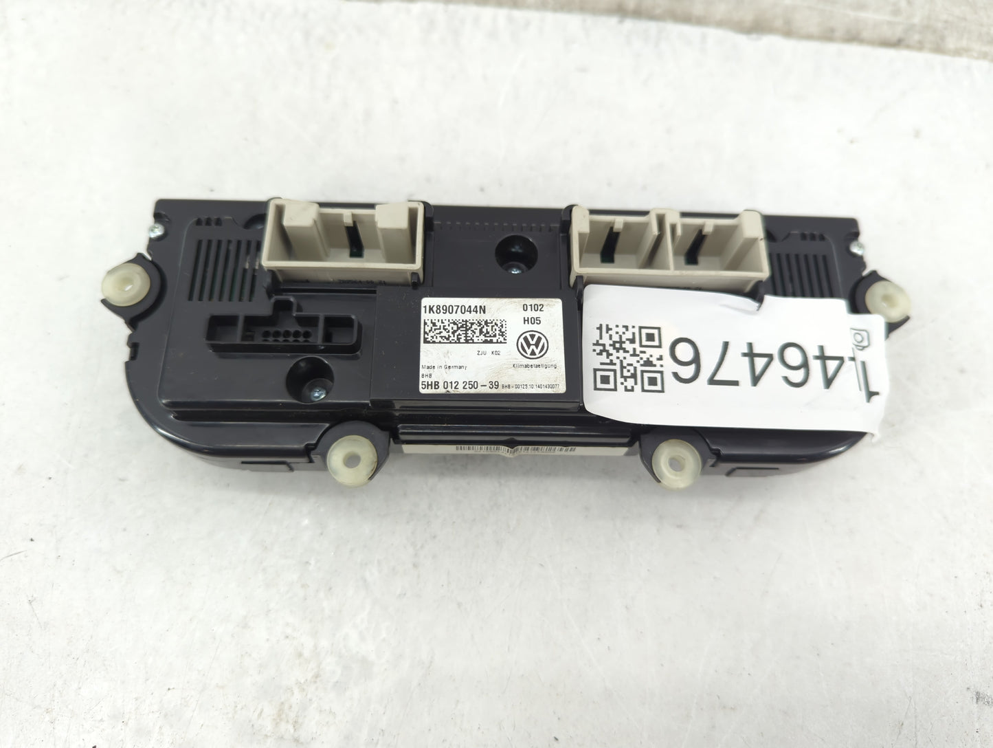 2015 Volkswagen Jetta Gli Climate Control Module Temperature AC/Heater Replacement P/N:1K8907044N 5HB012250-39 Fits OEM Used