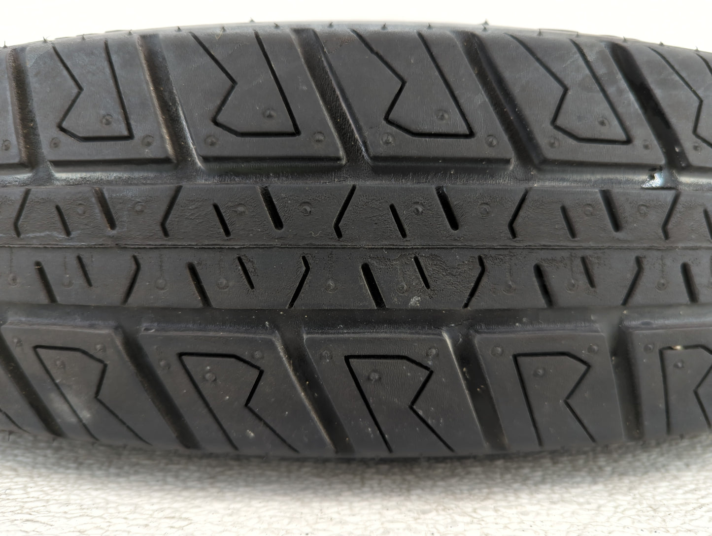 2009-2021 Volkswagen Passat Spare Donut Tire Wheel Rim Oem - Oemusedautoparts1.com