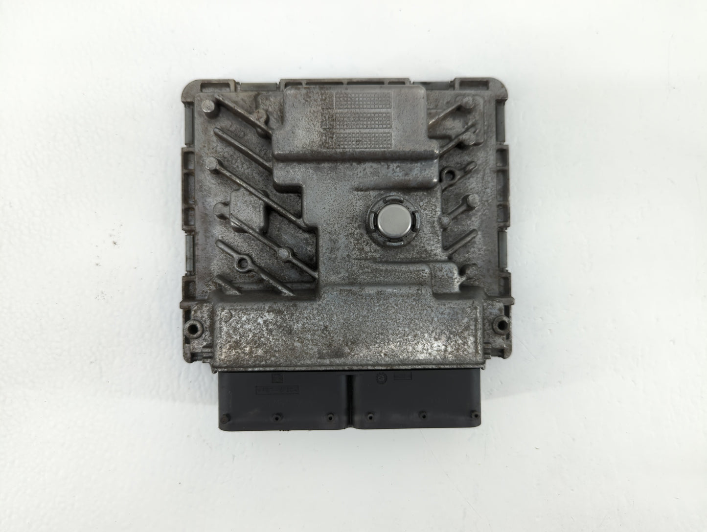 2015 Volkswagen Passat PCM Engine Control Computer ECU ECM PCU OEM P/N:06K 906 071 K Fits OEM Used Auto Parts - Oemusedautop