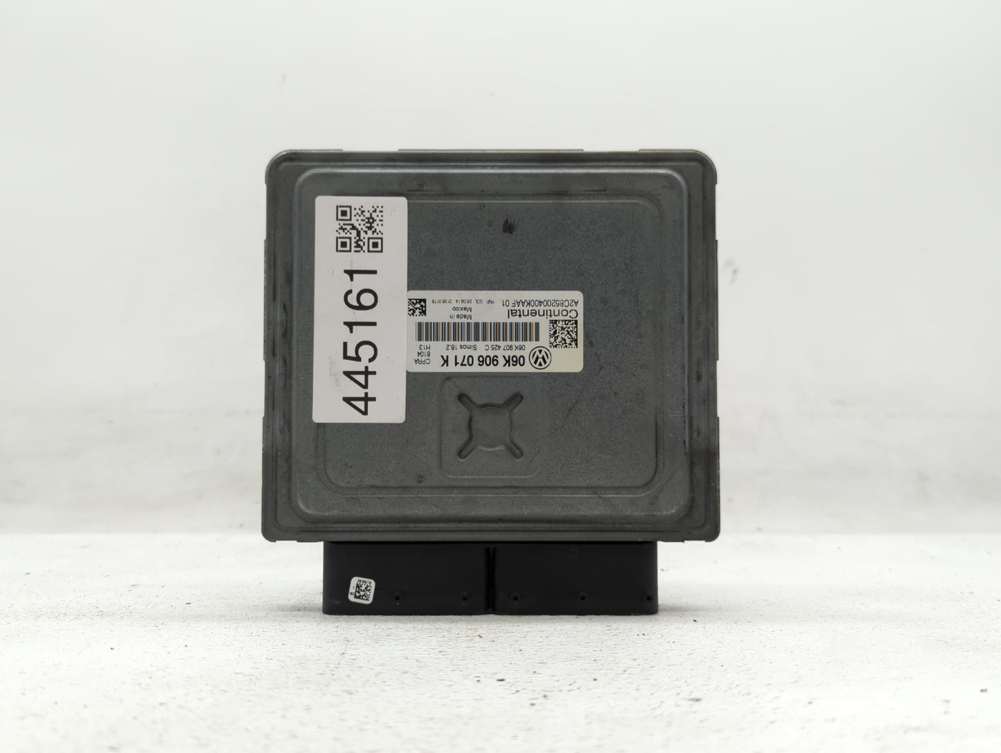 2015 Volkswagen Passat PCM Engine Control Computer ECU ECM PCU OEM P/N:06K 906 071 K Fits OEM Used Auto Parts - Oemusedautop