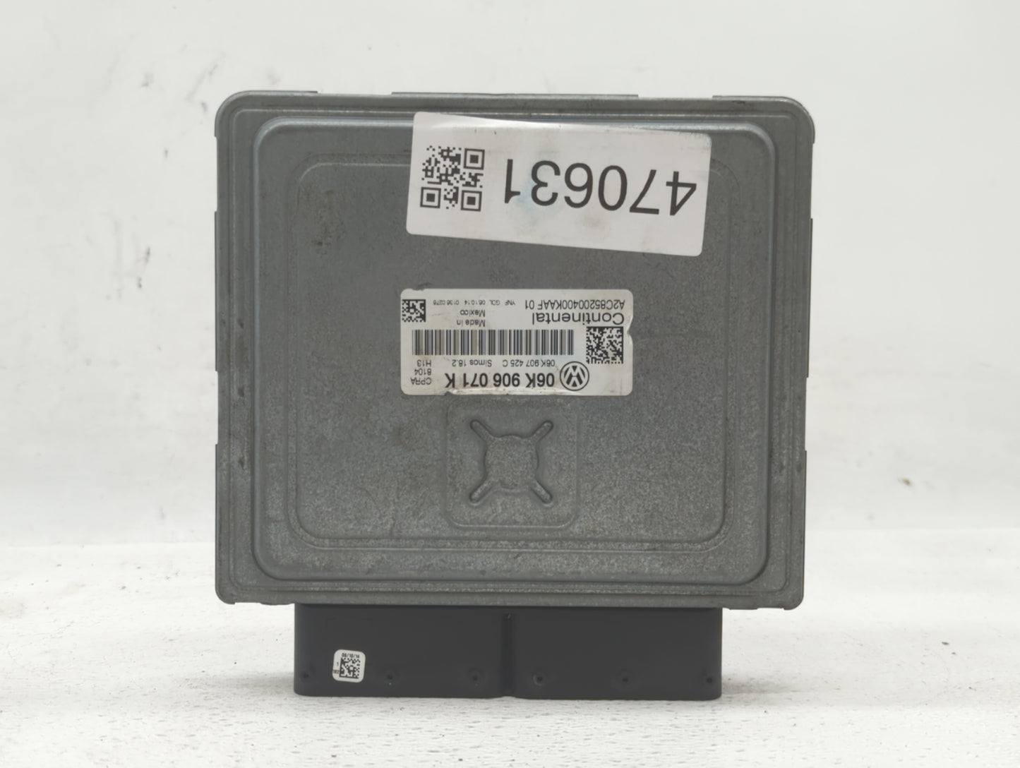 2015 Volkswagen Passat PCM Engine Control Computer ECU ECM PCU OEM P/N:06K 906 071 K Fits OEM Used Auto Parts - Oemusedautop