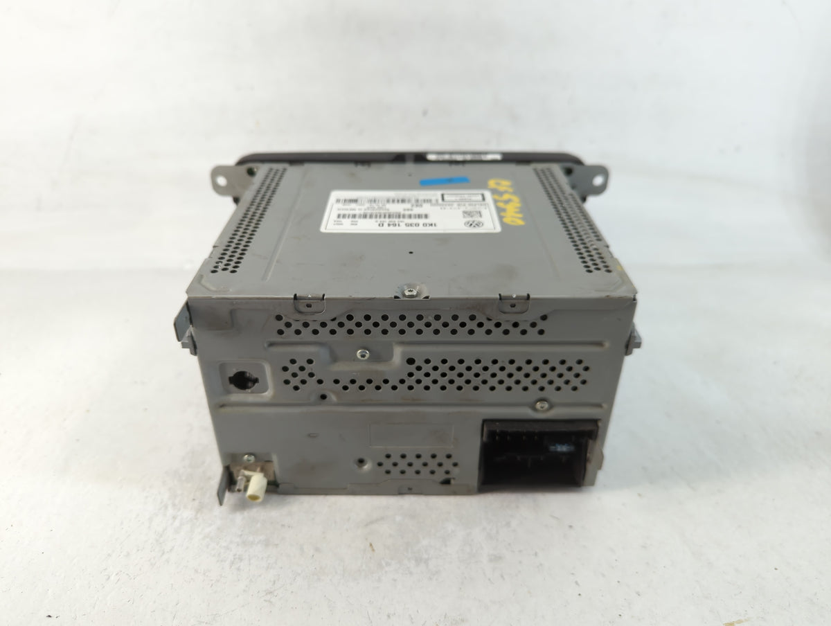 2012-2015 Volkswagen Passat Am Fm Cd Player Radio Receiver 764456 - Oemusedautoparts1.com
