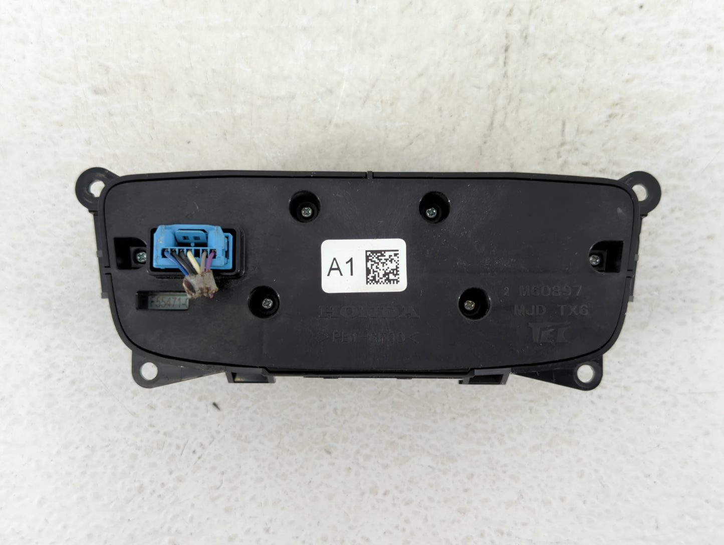 2017-2018 Acura Ilx Radio AM FM Cd Player Receiver Replacement P/N:M60897 Fits Fits 2017 2018 OEM Used Auto Parts - Oemuseda