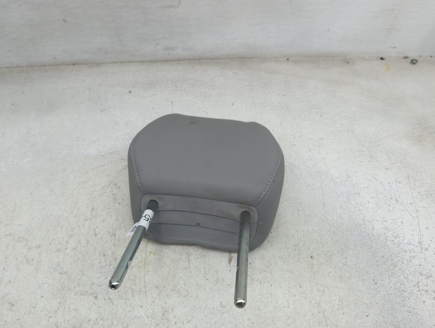 2016 Acura Mdx Headrest Head Rest Front Driver Seat Gray - Oemusedautoparts1.com