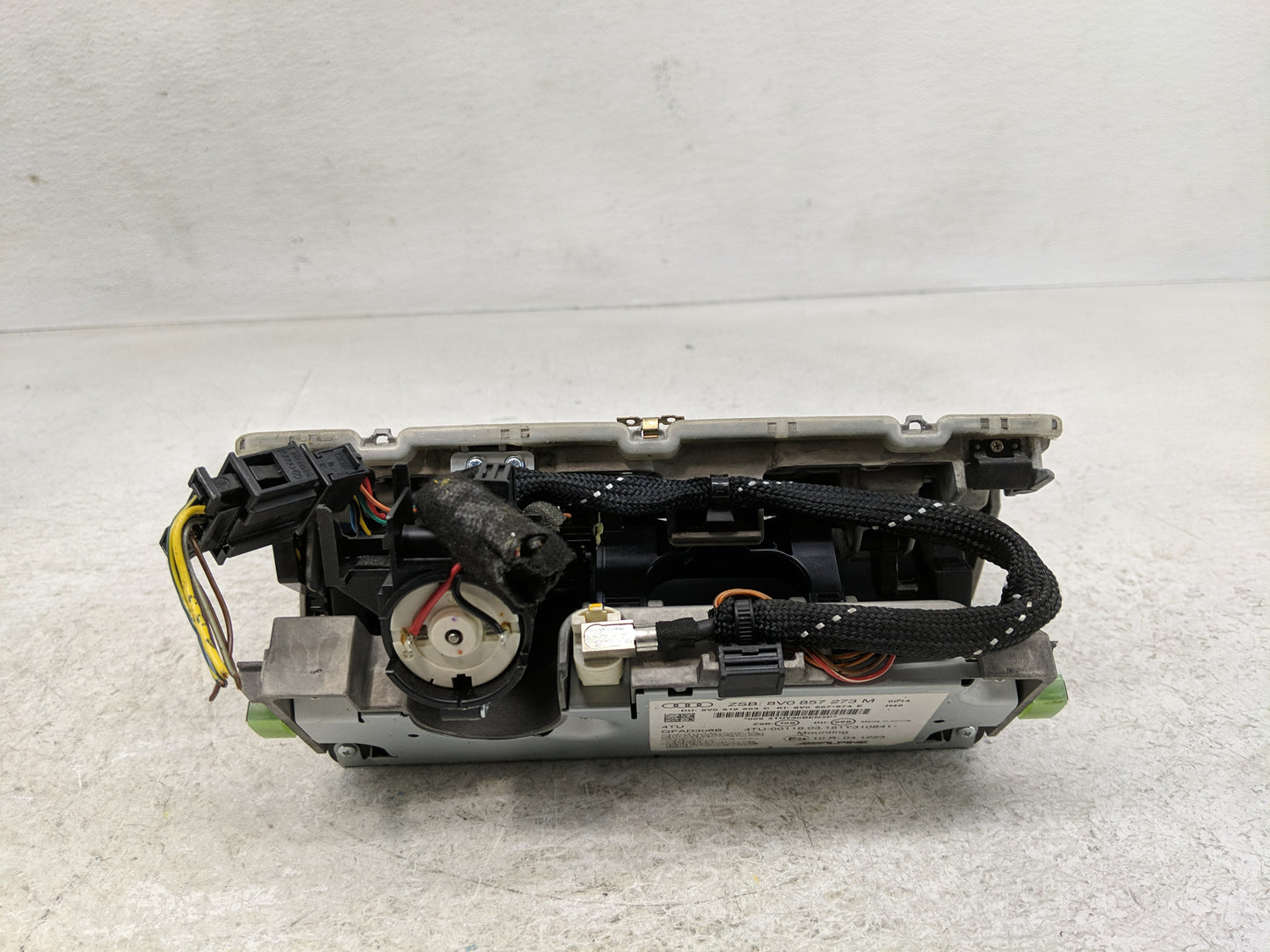 2015-2017 Audi A3 Information Display Screen 1275577 - Oemusedautoparts1.com