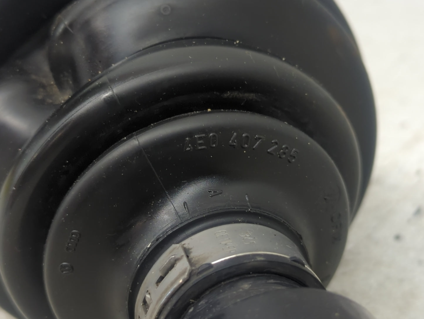 2015-2016 Audi A3 Axle Shaft Front Passenger Cv C/v - Oemusedautoparts1.com