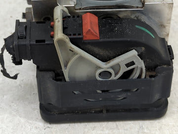 2015-2016 Audi A3 ABS Pump Control Module Replacement P/N:3Q0614517AA 10.0220-0671.4 Fits Fits 2015 2016 OEM Used Auto Parts