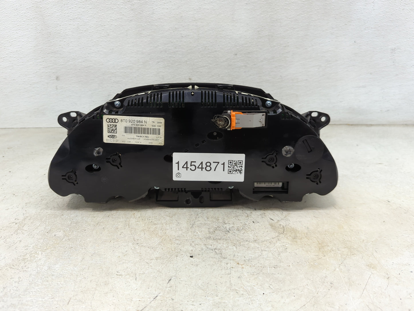 2014-2017 Audi A5 Instrument Cluster Speedometer Gauges P/N:8T0 920 984 N Miles: Fits Fits 2014 2015 2016 2017 OEM Used Auto