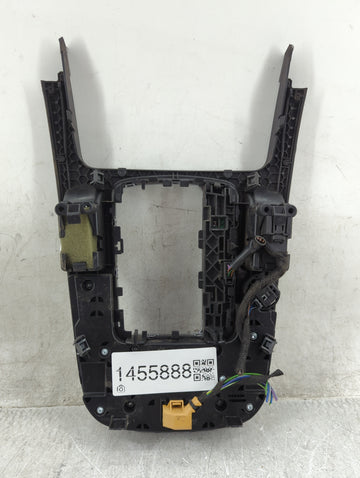 2013-2017 Audi A5 Radio AM FM Cd Player Receiver Replacement P/N:90025-505 8T0 919 611 L Fits Fits 2013 2014 2015 2016 2017 OEM Used Auto Parts