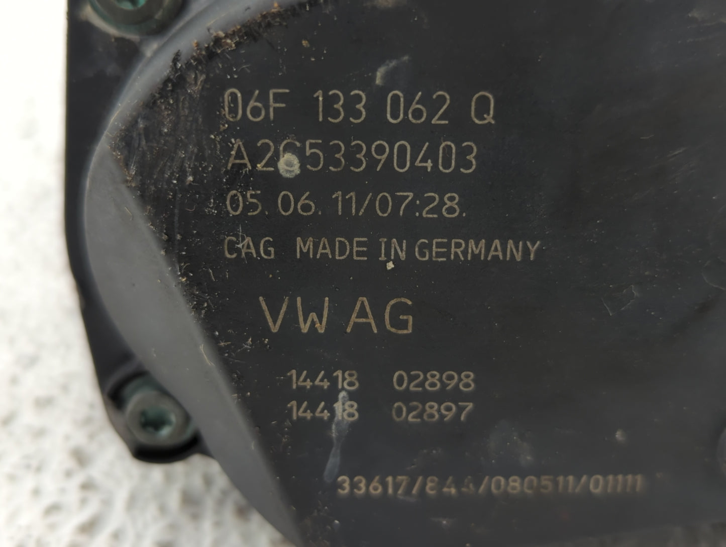 2010-2017 Audi Q5 Throttle Body P/N:06F 133 062 T 06F 133 062 Q Fits OEM Used Auto Parts - Oemusedautoparts1.com