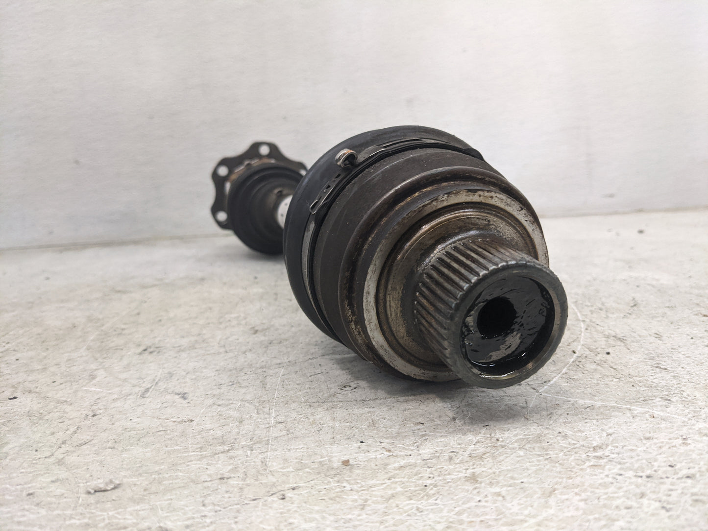 2013-2017 Audi S6 Axle Shaft Front Driver Cv C/v - Oemusedautoparts1.com