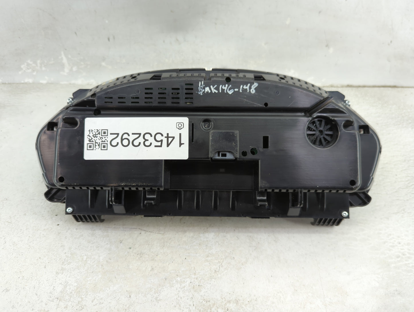 2013-2018 Bmw 320 Instrument Cluster Speedometer Gauges P/N:9232894 9382199-01 Miles:27K Fits OEM Used Auto Parts - Oemuseda