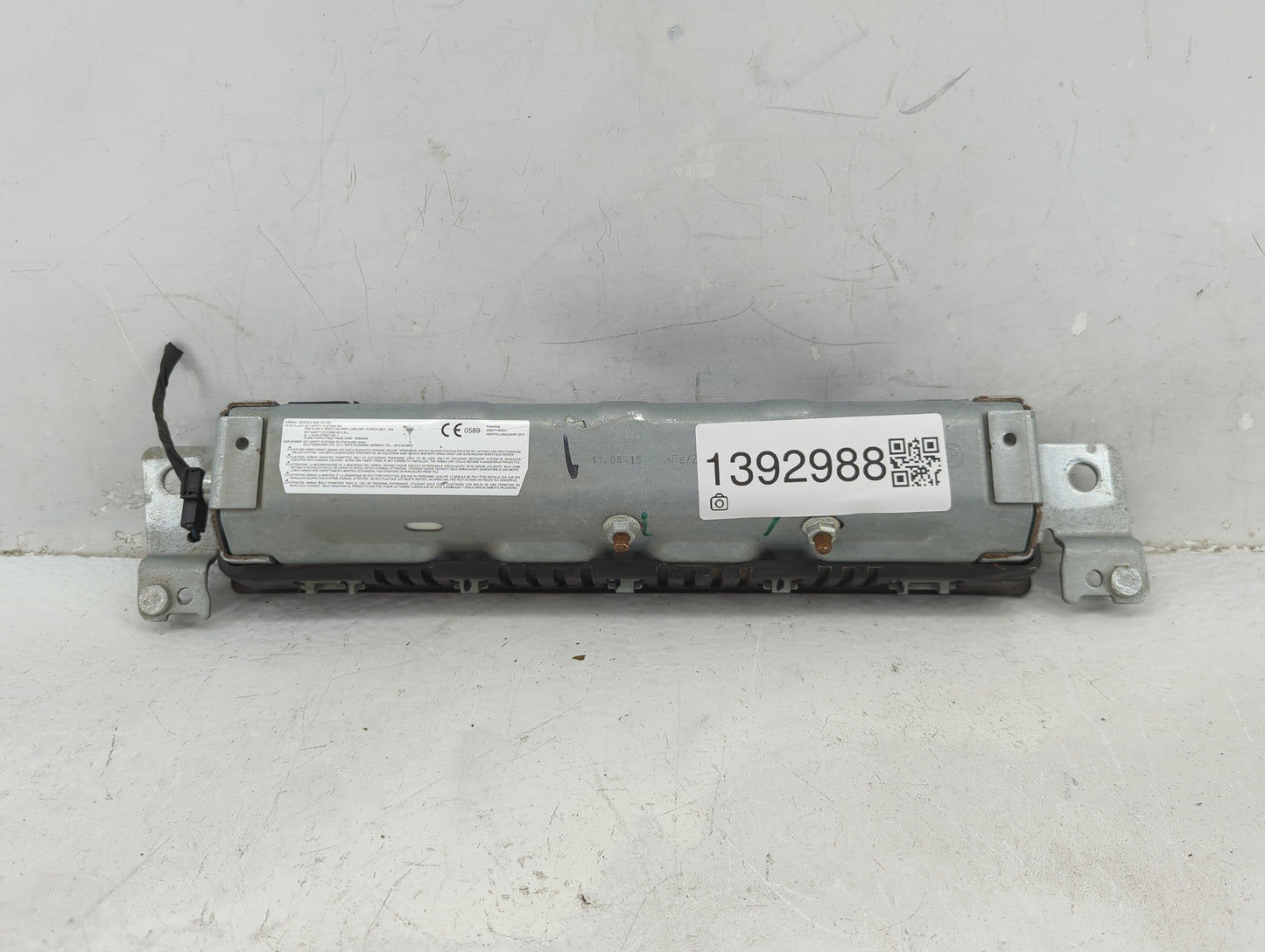 2012-2018 Bmw 320i Air Bag Passenger Right Knee OEM P/N:KV922865313 Fits Fits 2012 2013 2014 2015 2016 2017 2018 2019 2020 2