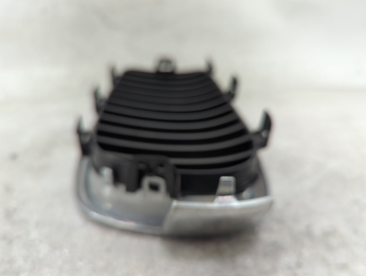 2012-2018 Bmw 320i Front Grille Bumper Not Included 1459808 - Oemusedautoparts1.com