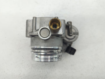2012-2018 Bmw 320i Throttle Body P/N:1354 7588625-04 1354 7588625-03 Fits Fits 2012 2013 2014 2015 2016 2017 2018 OEM Used Auto Parts