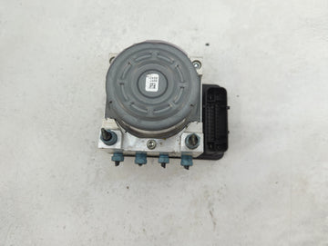 2014-2016 Bmw 328i ABS Pump Control Module Replacement P/N:6858953-01 Fits Fits 2014 2015 2016 2017 2018 2019 2020 2021 OEM Used Auto Parts