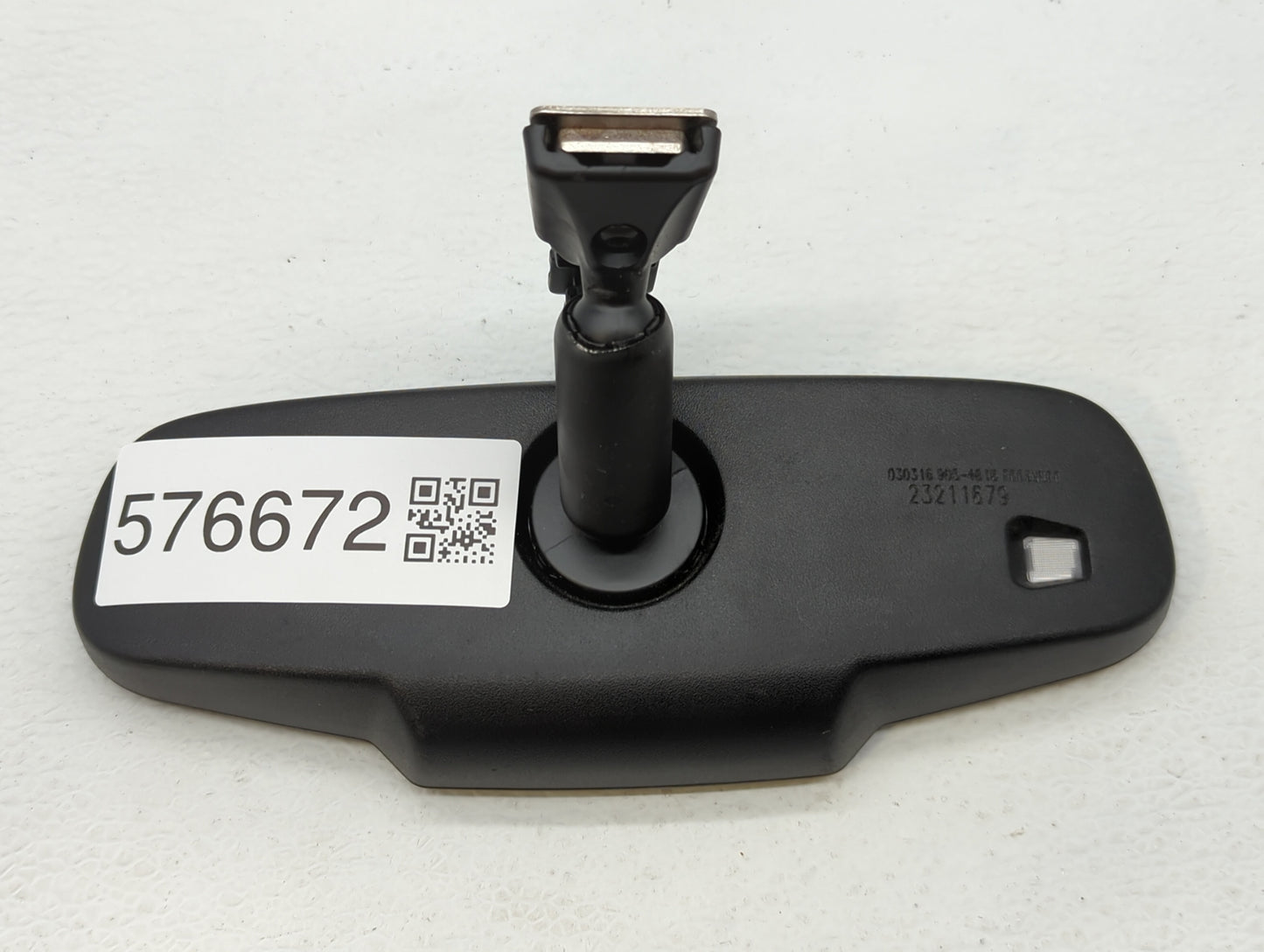 2016-2018 Buick Cascada Interior Rear View Mirror Replacement OEM P/N:23211679 Fits Fits 2016 2017 2018 OEM Used Auto Parts